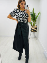 Load image into Gallery viewer, Black leather tie skirt
