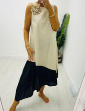 Load image into Gallery viewer, Green khaki, cream or black 3d flower dress
