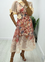 Load image into Gallery viewer, Cream 3d flower dress size s/m
