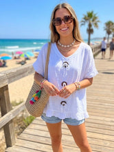 Load image into Gallery viewer, White or beige button oversize n top
