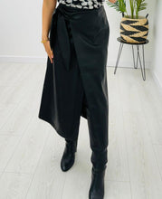 Load image into Gallery viewer, Black leather tie skirt
