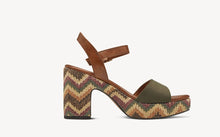 Load image into Gallery viewer, Khaki comb marco tozzi heeled sandal
