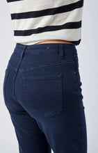 Load image into Gallery viewer, Navy boyfriend toxik jeans
