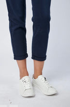 Load image into Gallery viewer, Navy boyfriend toxik jeans
