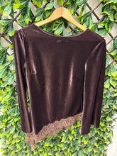 Load image into Gallery viewer, Burgundy, brown, black velvet lace tops
