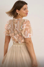 Load image into Gallery viewer, Blue or cream kyla tulle skirts
