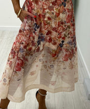 Load image into Gallery viewer, Cream 3d flower dress size s/m
