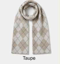 Load image into Gallery viewer, Wine, denim, pink,taupe diamond pattern wool blend hat and scarf set
