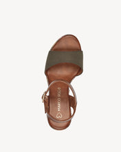 Load image into Gallery viewer, Khaki comb marco tozzi heeled sandal
