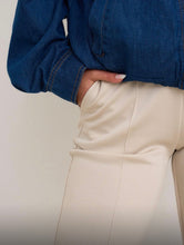 Load image into Gallery viewer, Denim kyla jacket
