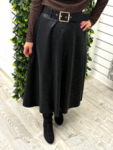 Load image into Gallery viewer, Burgundy or black belted leather look marc angelo skirt
