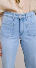 Load image into Gallery viewer, Light denim toxik two pocket jeans
