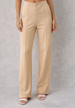 Load image into Gallery viewer, Camel kyla soft line jogger
