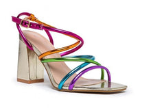 Load image into Gallery viewer, Gold multi strap sandal
