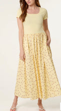 Load image into Gallery viewer, Beige, lemon or black ribbed polka italian dress
