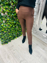 Load image into Gallery viewer, Brown zip pocket legging
