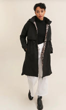 Load image into Gallery viewer, Black with internal leopard raincoat
