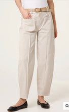 Load image into Gallery viewer, Stone or light blue elastic barrel trouser
