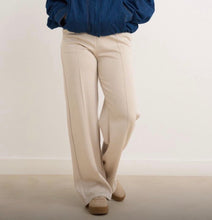 Load image into Gallery viewer, Cream or black kyla soft line jogger
