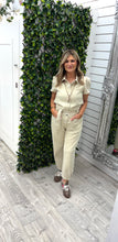 Load image into Gallery viewer, Beige or denim paris pocket
