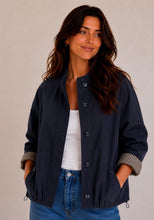 Load image into Gallery viewer, Navy short kyla stripped inside jacket
