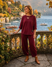 Load image into Gallery viewer, Wine or black barrel bottom tag detail co ord set
