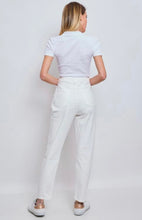 Load image into Gallery viewer, White boyfriend fit estee jeans 8
