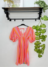 Load image into Gallery viewer, Pink, orange, bubble pink line puff sleeve cotton maxi
