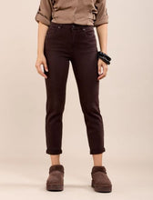 Load image into Gallery viewer, Brown toxik boyfriend jeans
