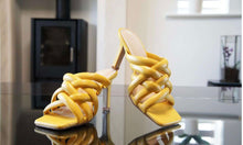 Load image into Gallery viewer, Yellow mule heel 7&amp;8
